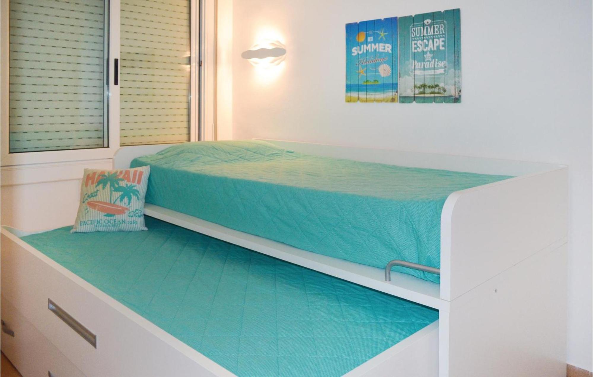3 Bedroom Beautiful Apartment In Lloret De Mar Kültér fotó
